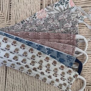Floral Patterned Face Masks Set
